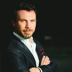 Casi El Paraíso (Almost Paradise)