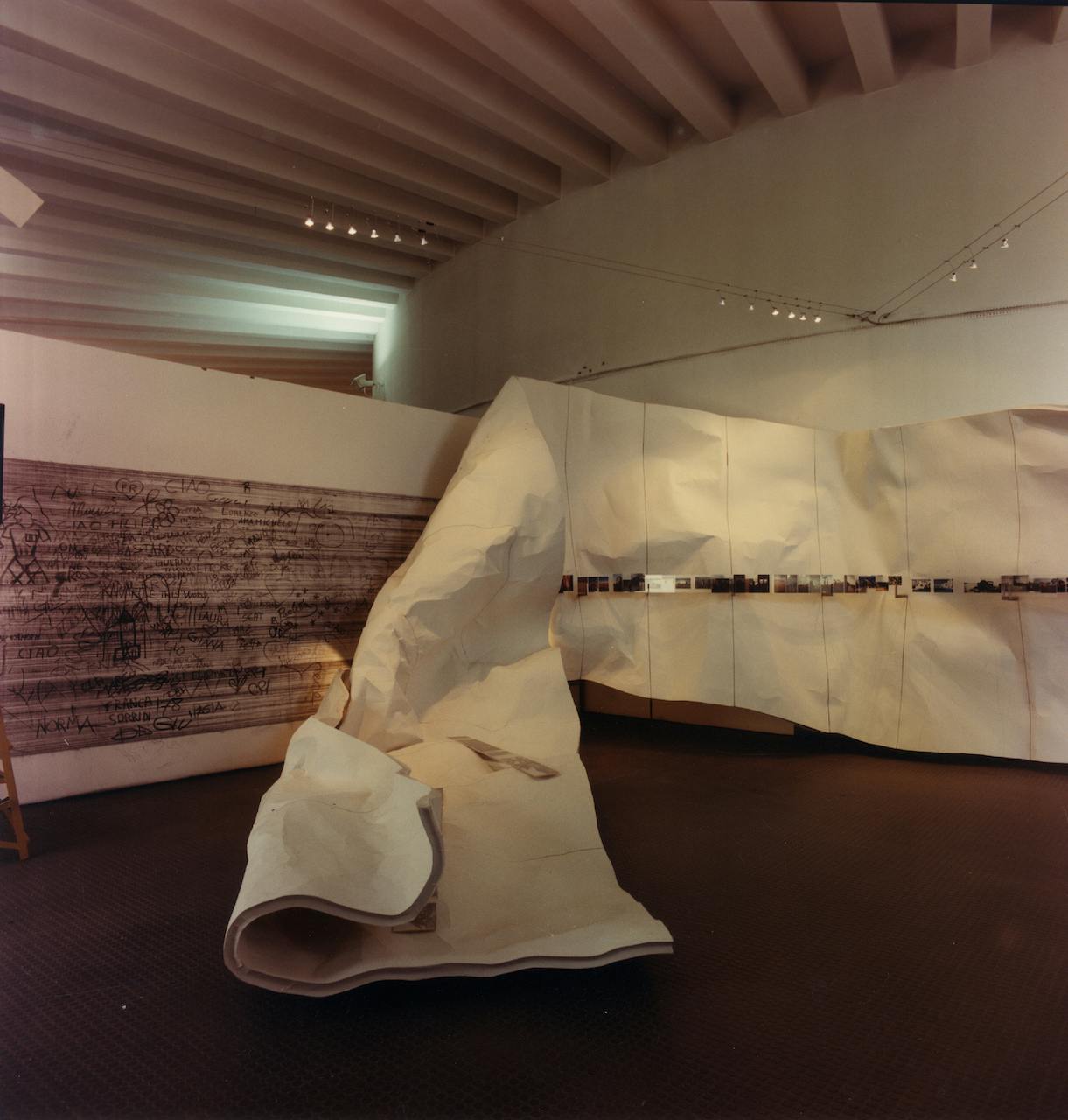 XIX Triennale - Le partecipazioni internazionali - Sezione della Nuova Zelanda, nella sezioneGli spazi dell'intimità,1996 © De Tullio Tilde