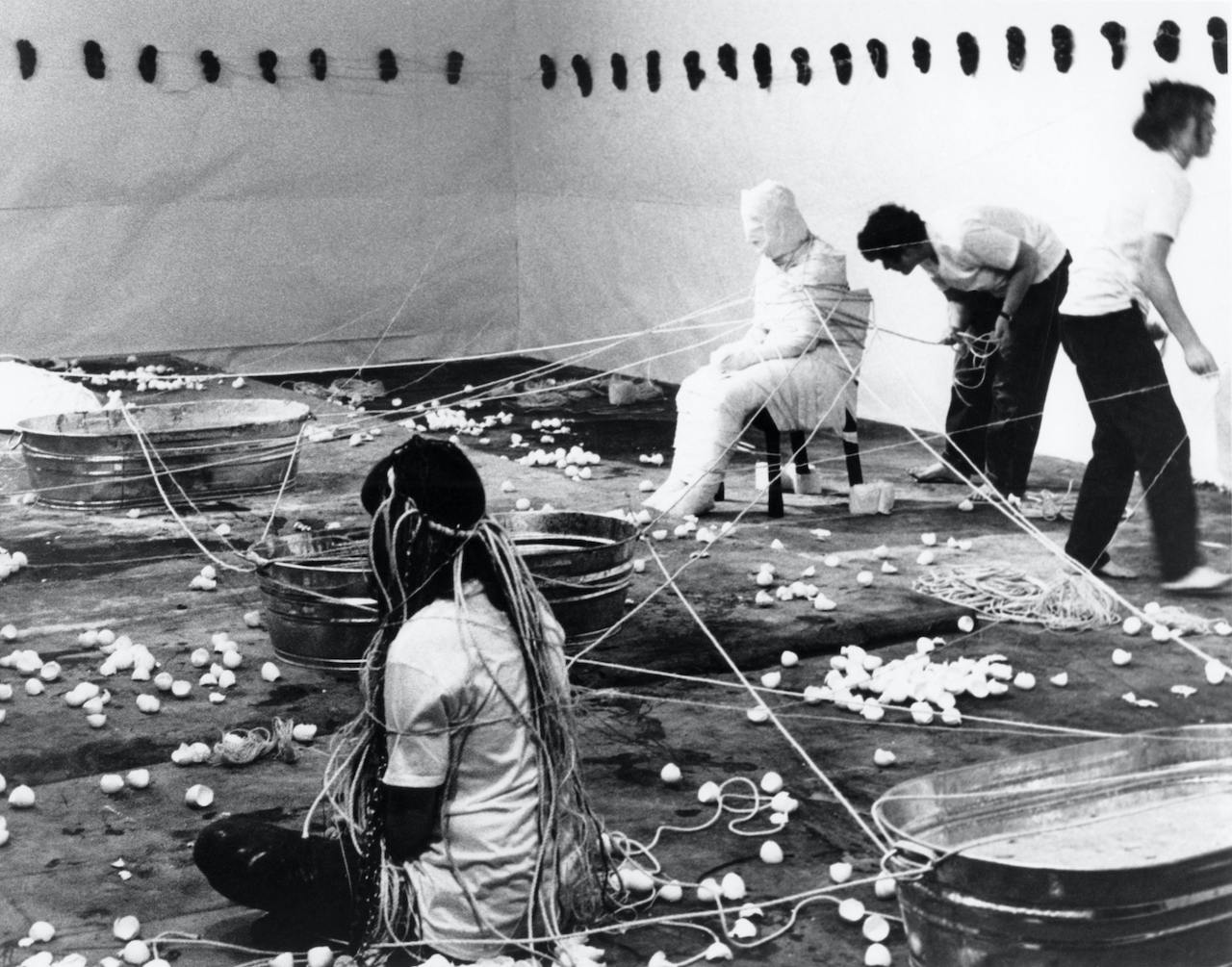 Judy Chicago, Suzanne Lacy, Sandra Orgel, Aviva Rahmani (sponsored by Feminist Art Program at CalArts) – Ablutions (1972)