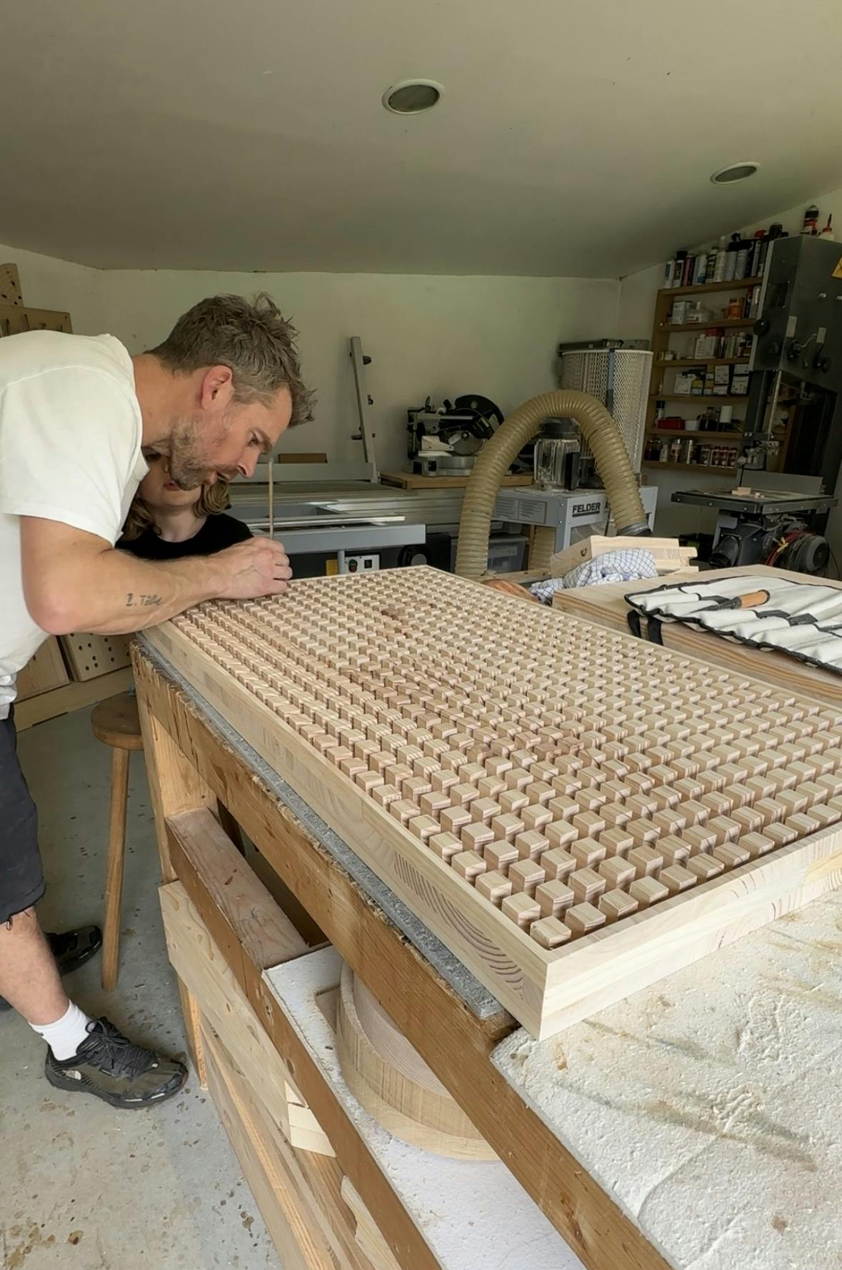 Making-of Triennale Table, photo by Henrik Tjærby