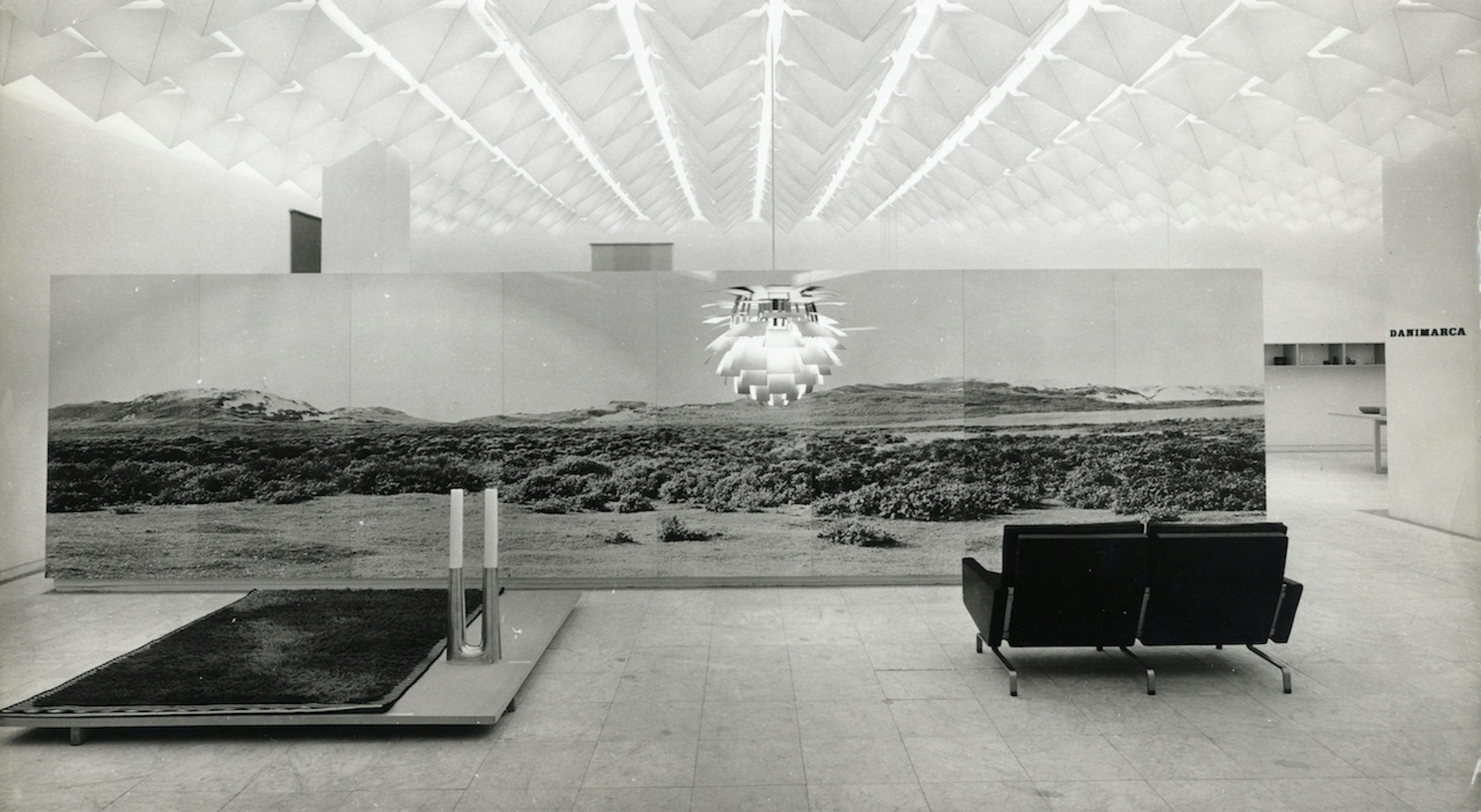 XII Triennale - Sezione della Danimarca - Sezione della Danimarca, proegtto dell'allestimento dell'architetto Poul Kjaerholm, 1960 © Publifoto