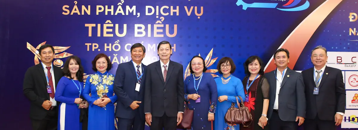 Trí Nguyễn Banner