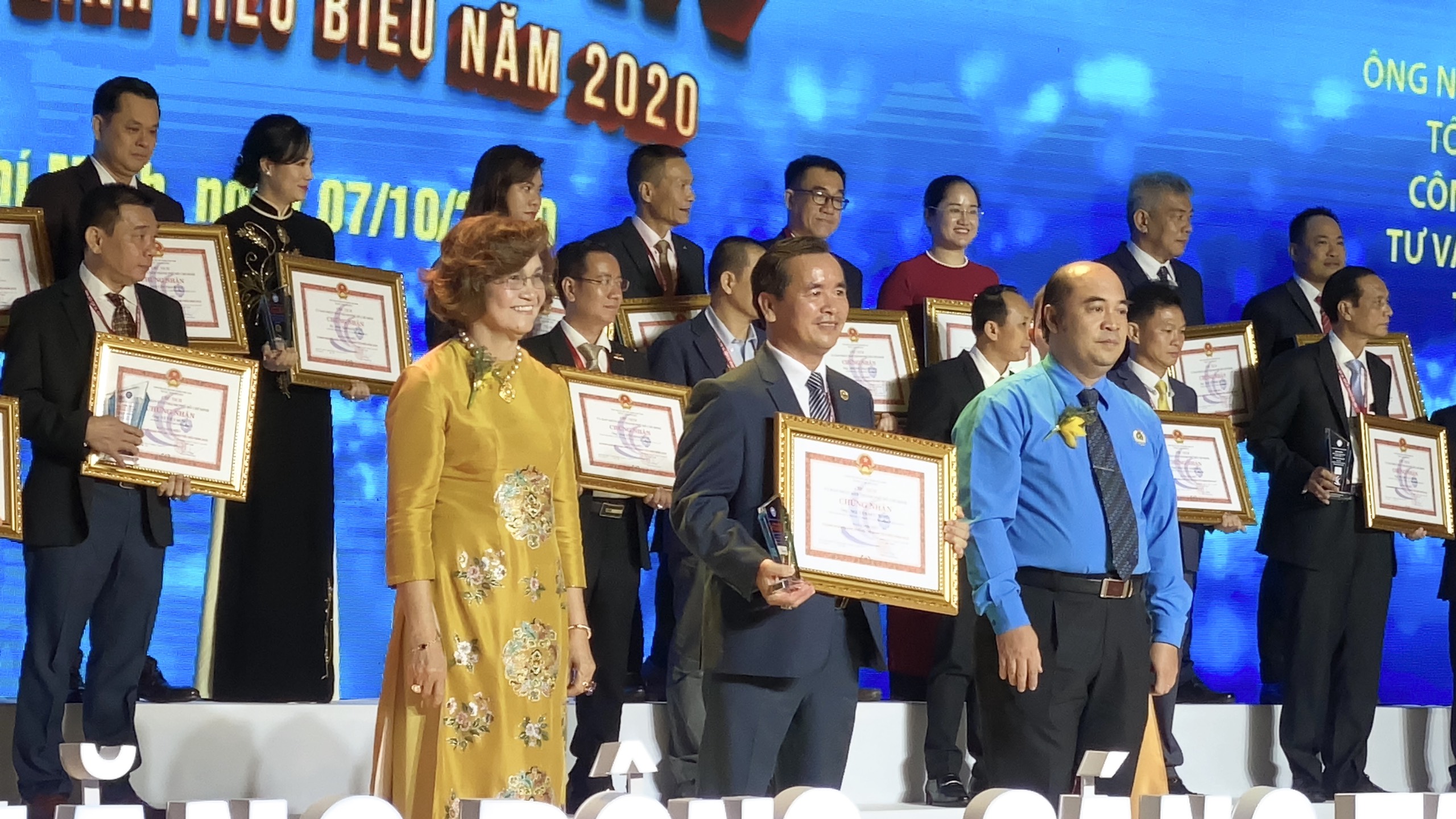 Trí Nguyễn Banner