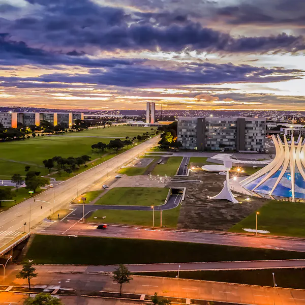 Brasília - Foto 1