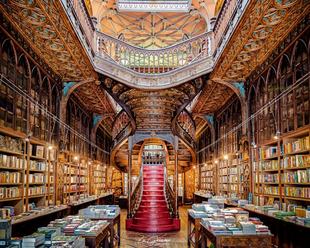 Livraria Lello, Porto. Portugal