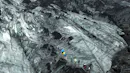 Group of people doing a Glacier hike.
