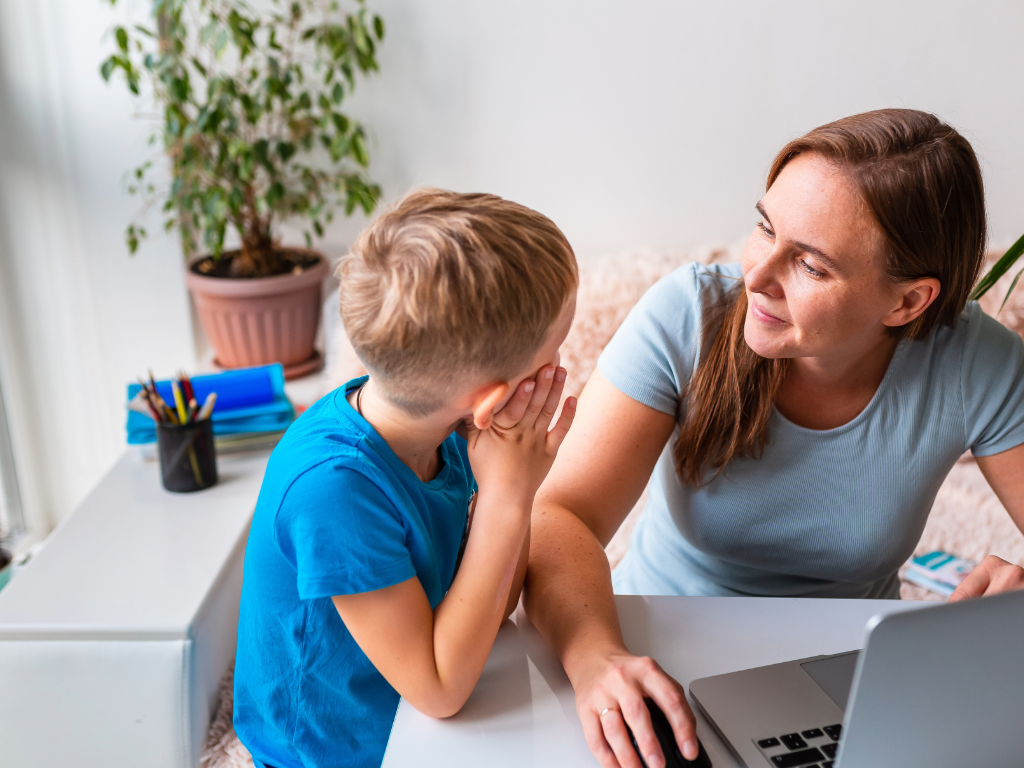 working military spouse mum