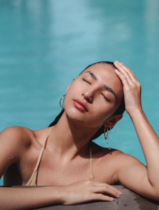 How To Tan Faster:
5 Must-Know Hacks