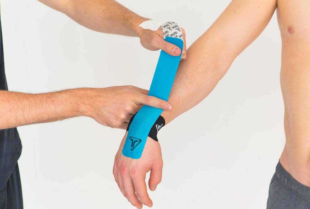TRUETAPE: to tape your wrist