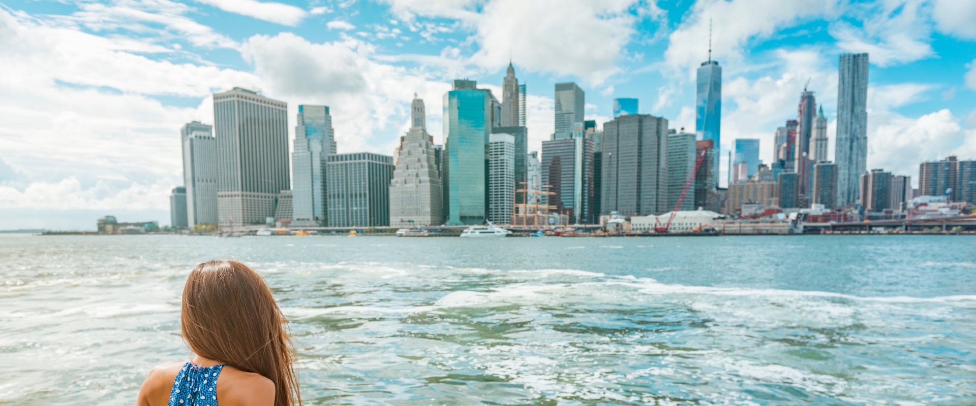 A solo female traveler in New York, USA.