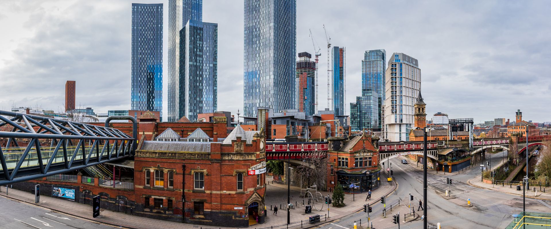 Manchester Deansgate panorama