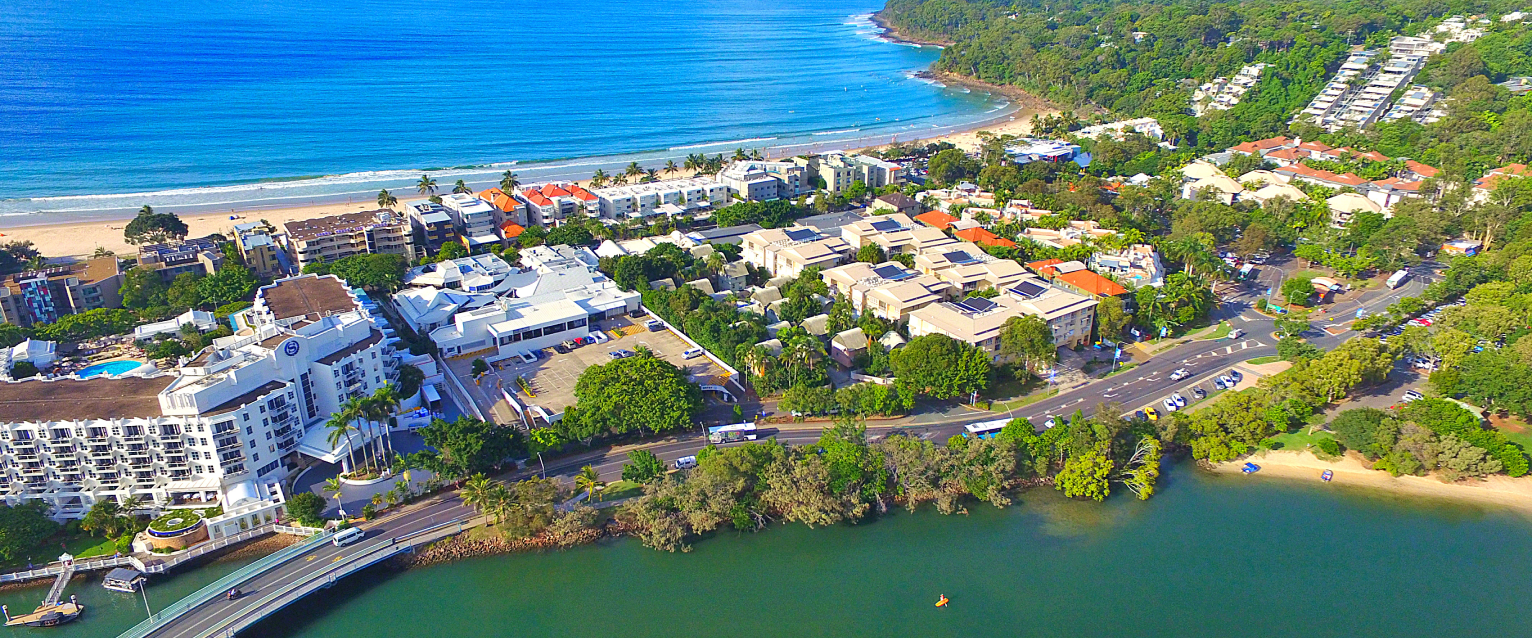 dog-friendly Noosa Heads.
