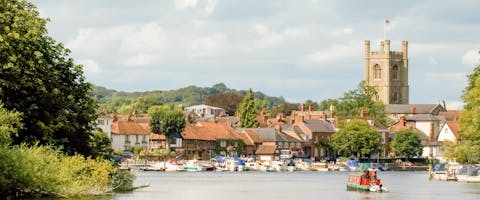 Dog-friendly Henley on Thames