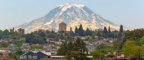 Mount Rainier at Tacoma Waterfront in Washington state