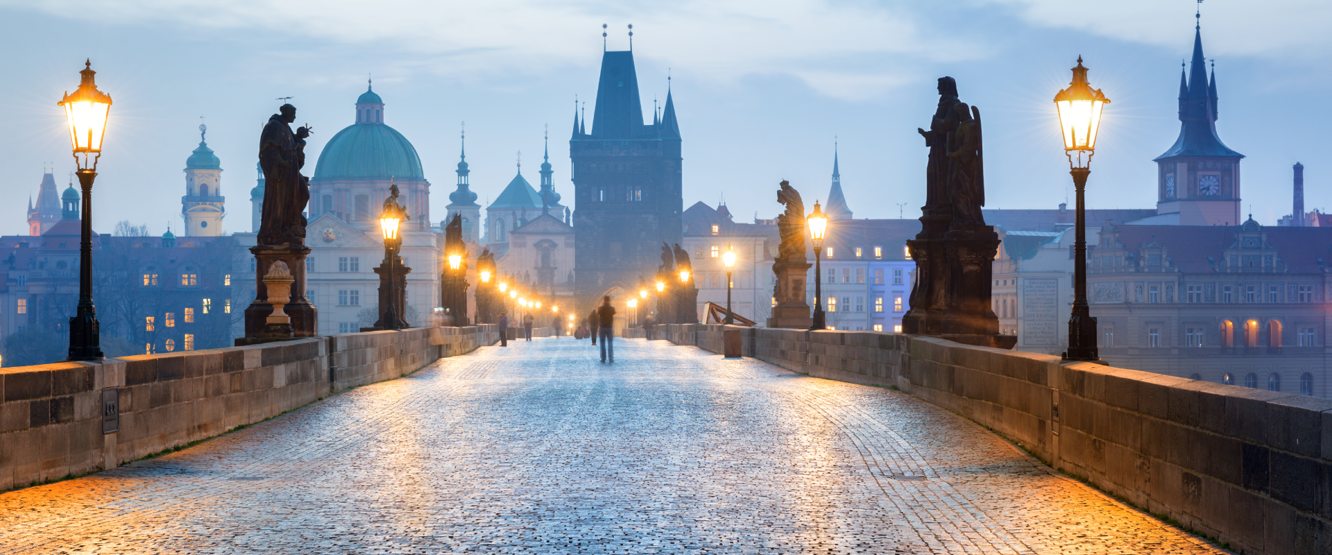 A Solo Female Traveler's Guide to Prague | TrustedHousesitters.com