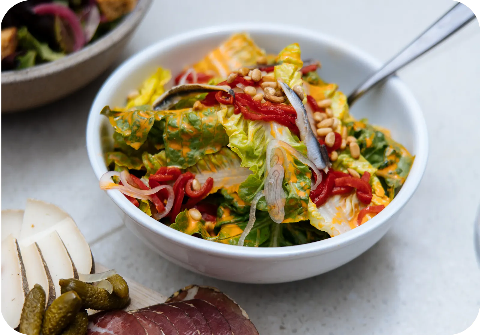 Image of a bowl of salad