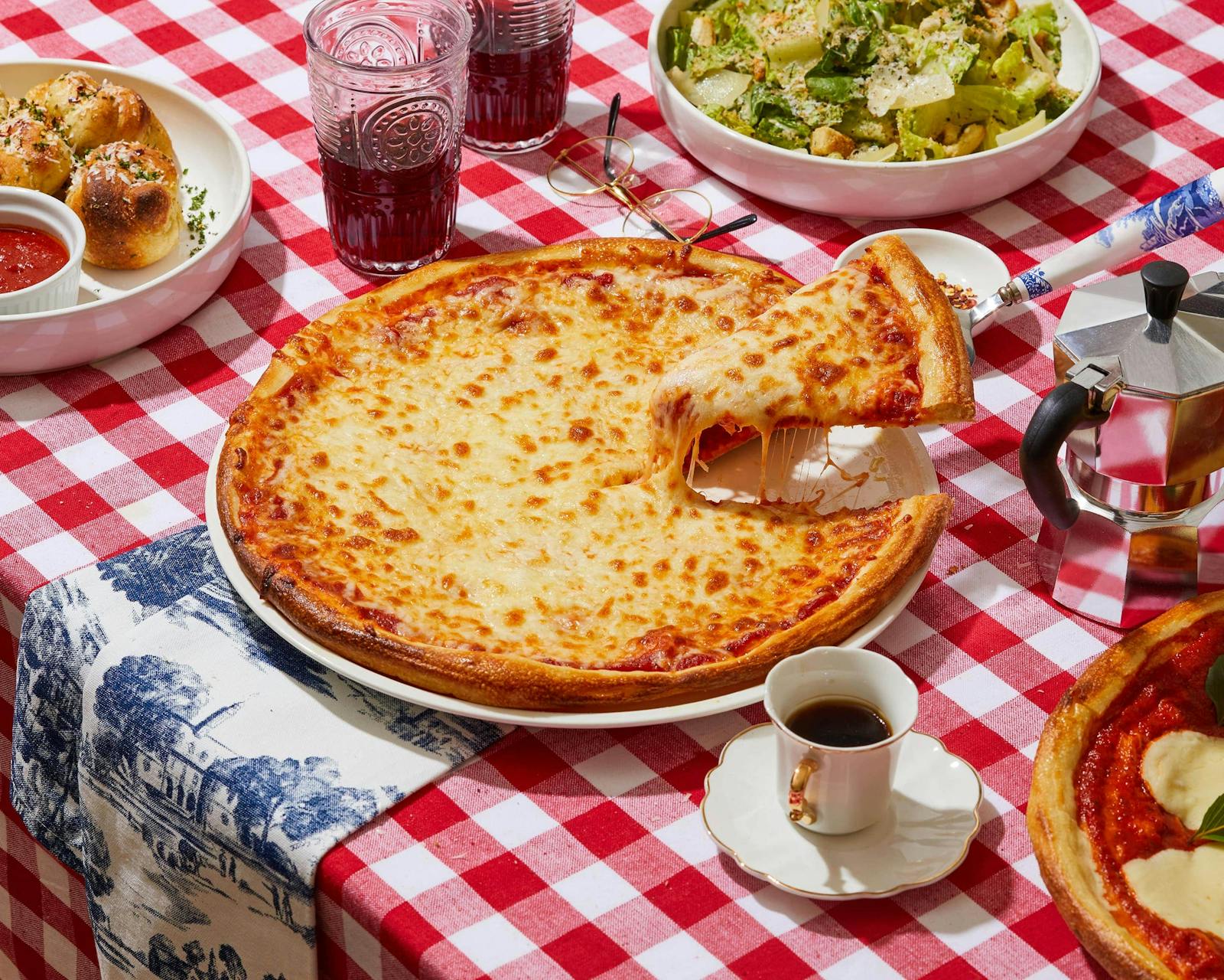 Image of virtual restaurant brand, Weekend at Ma's Pizzeria