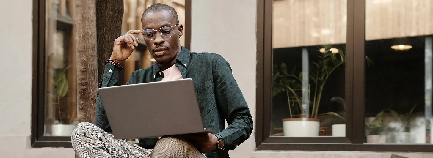 how personal loans affect credit score banner