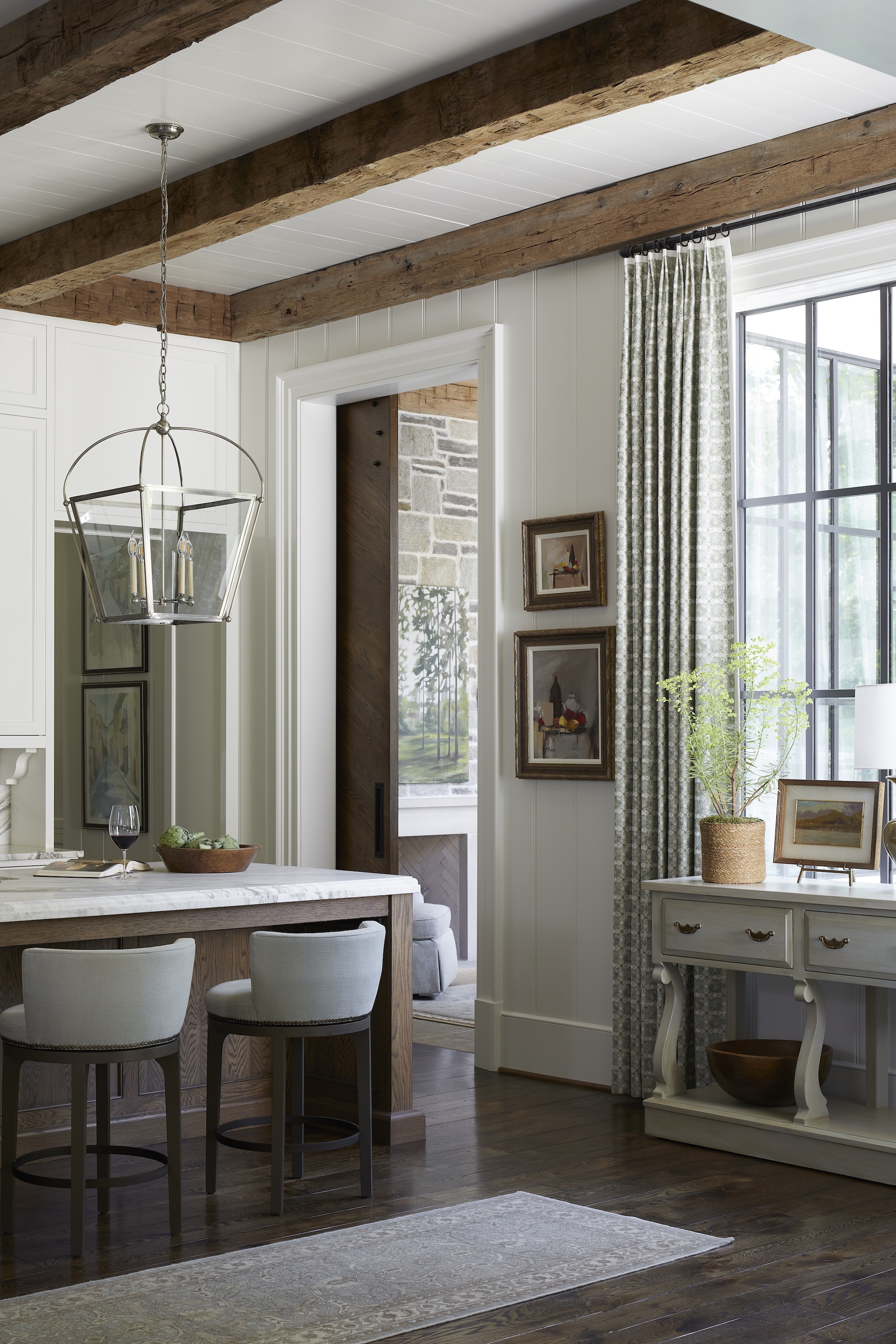 TS-Adams-Studio-Architects-Atlanta-Georgia-American-Shingle-Style-Interior-Kitchen-Island