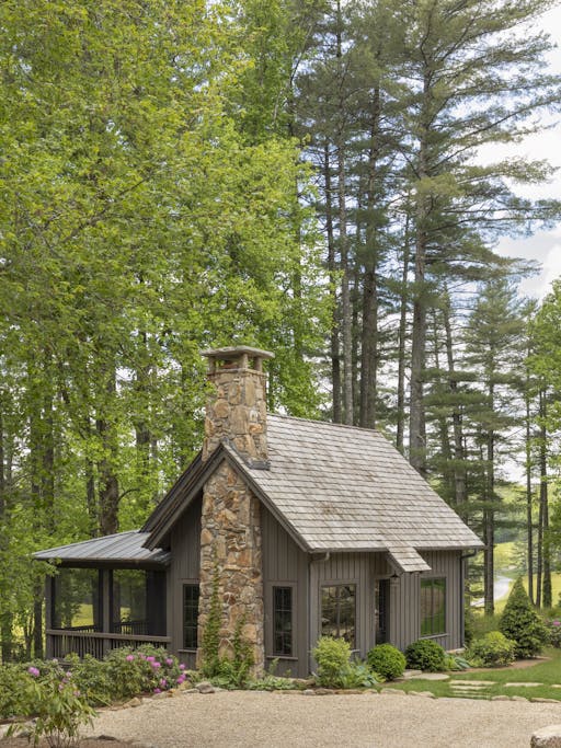 TS-Adams-Studio-Architects-Atlanta-Georgia-Meadow's-Edge-Exterior-Woods-Setting