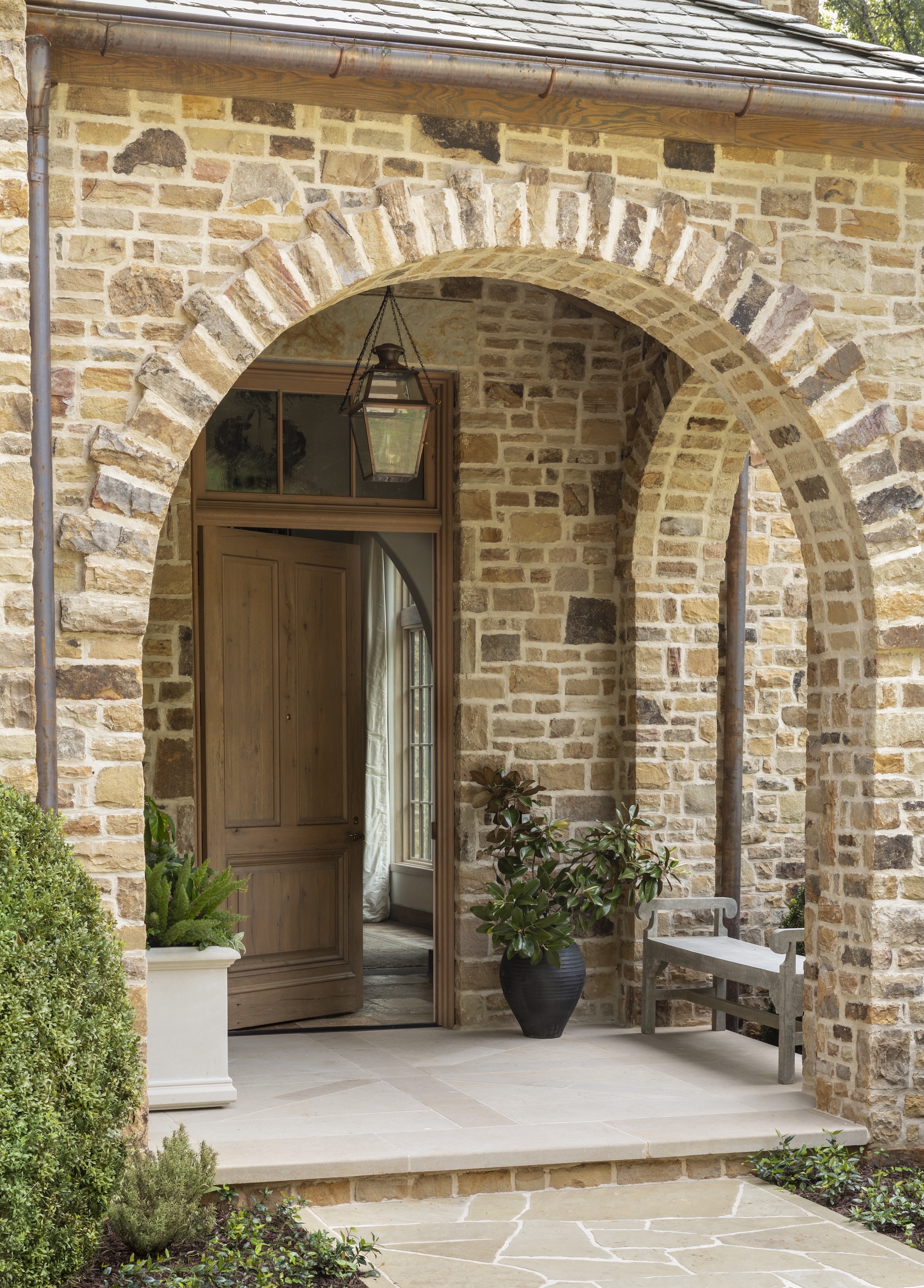 TS-Adams-Studio-Architects-Atlanta-Georgia-Hardwood-Ridge-Exterior-Entry