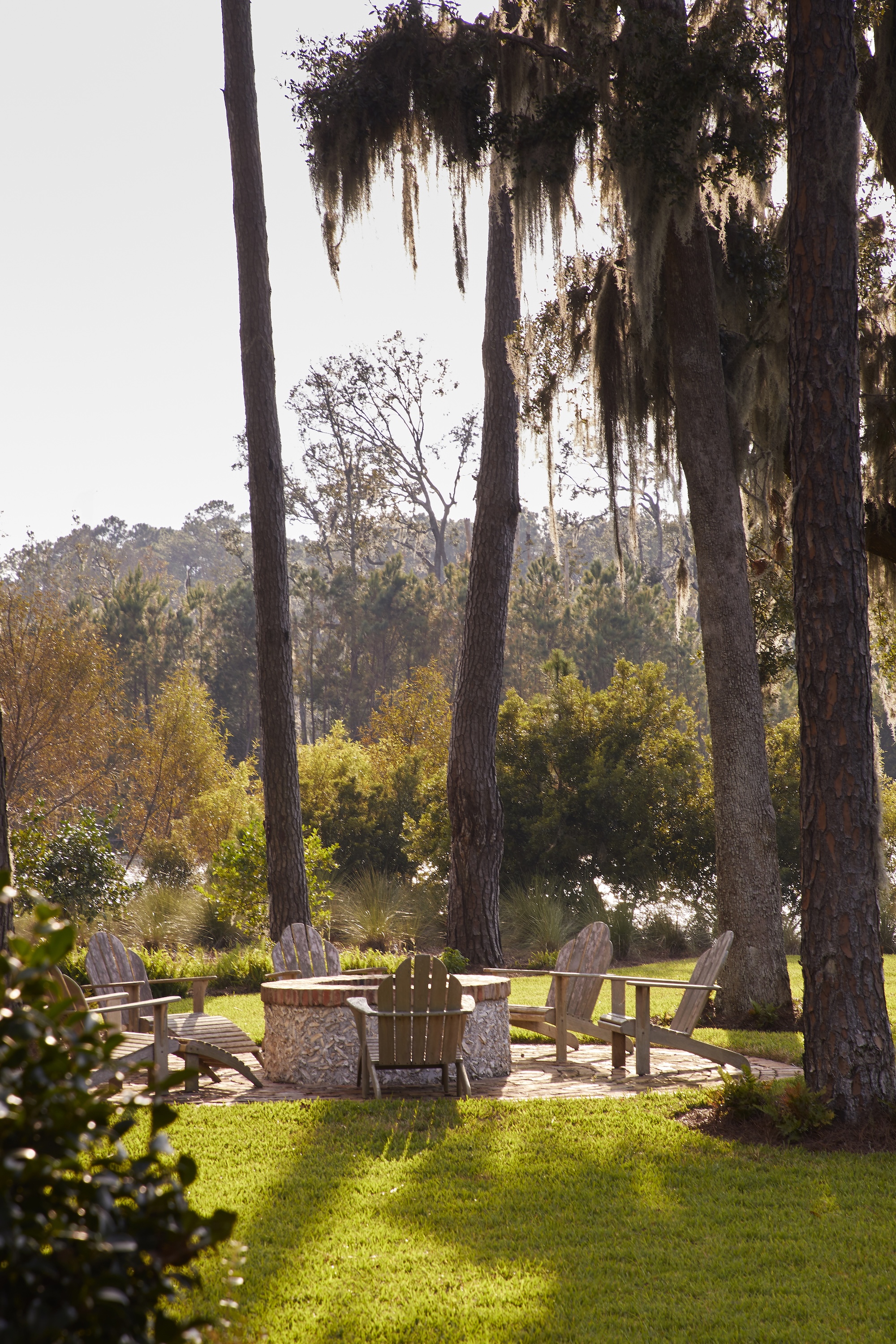 TS-Adams-Studio-Architects-Atlanta-Georgia-Lowcountry-Lakehouse-Exterior-Outdoor-Seating-Firepit