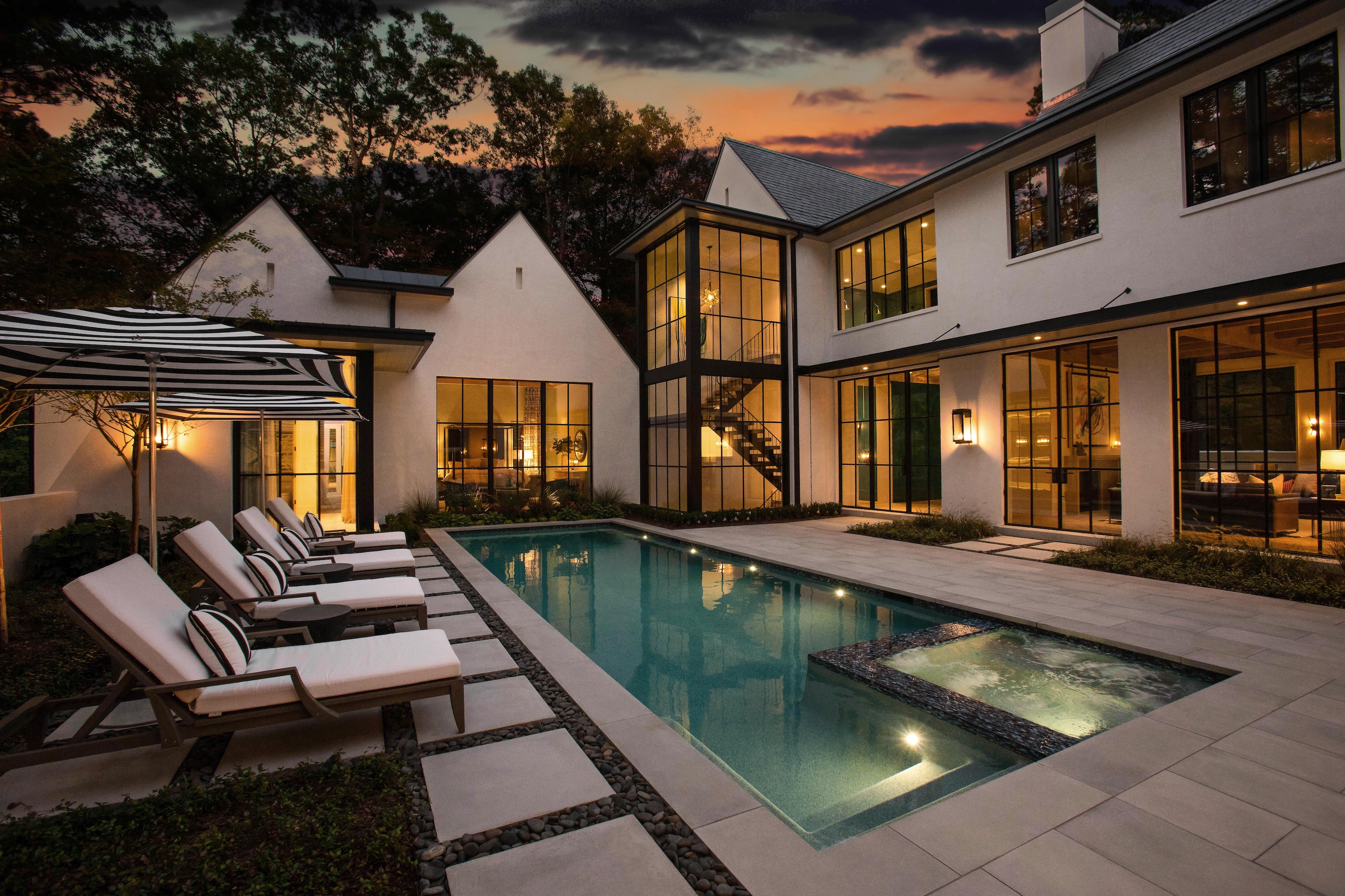 TS-Adams-Studio-Architects-Atlanta-Georgia-Modern-Manor-Exterior-Pool-Lightson
