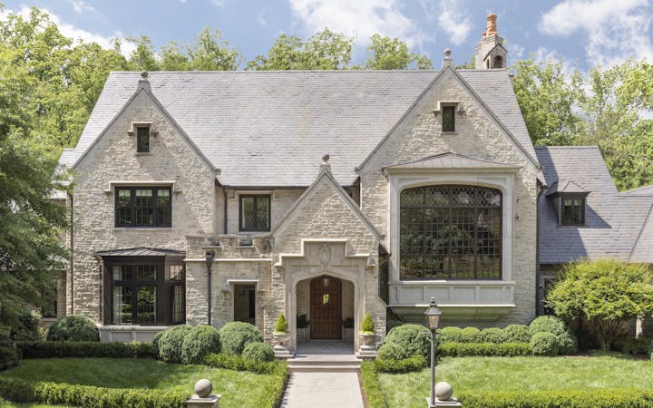 TS-Adams-Studio-Architects-Atlanta-Georgia-Stonecourt-Manor-Exterior-Front