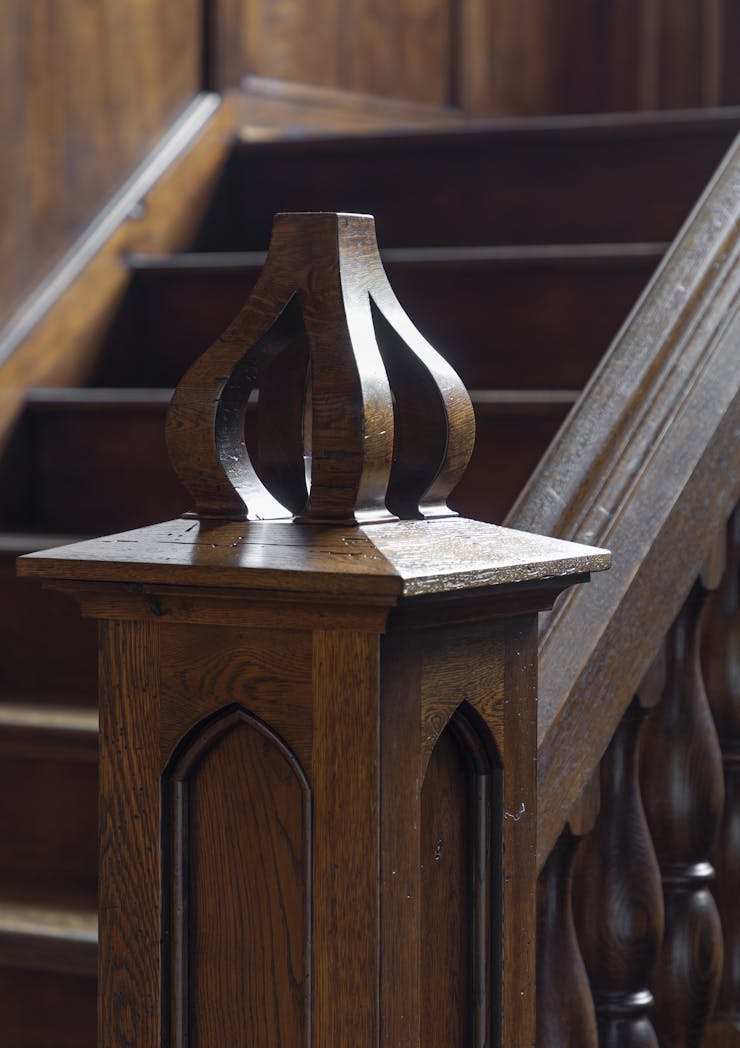 TS-Adams-Studio-Architects-Atlanta-Georgia-Stonecourt-Manor-Interior-Stairway-Finial-Detail