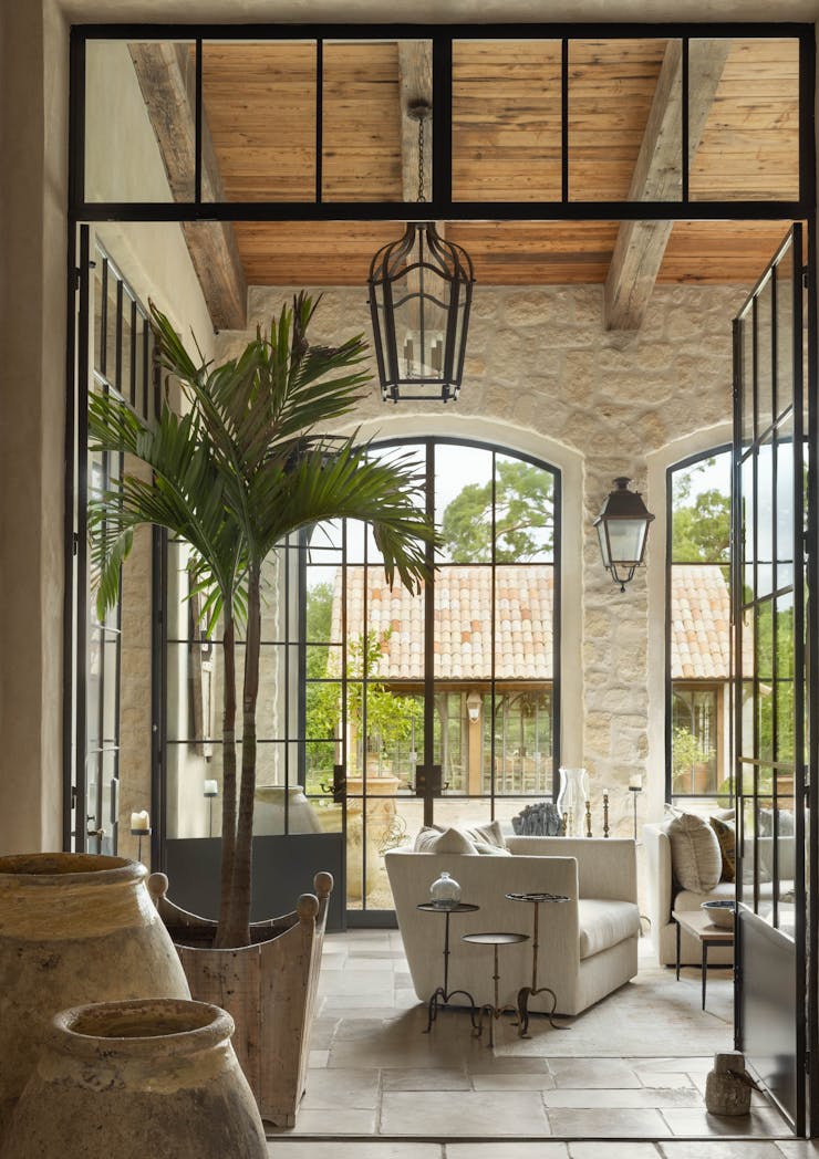 TS-Adams-Studio-Architects-Atlanta-Georgia-Villa-on-the-Bluff-Interior-Living-Room-Passthrough