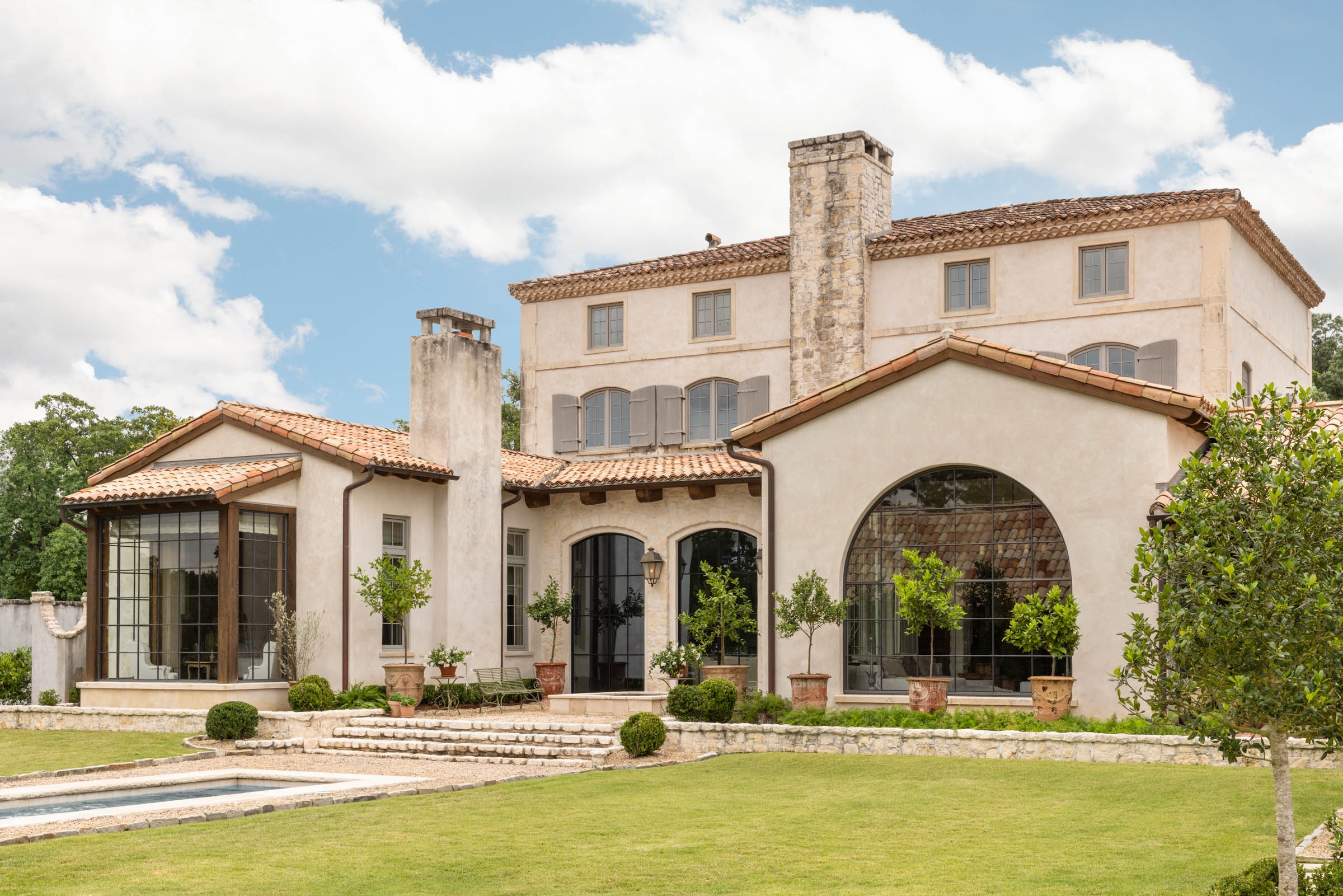 TS-Adams-Studio-Architects-Atlanta-Georgia-Villa-on-the-Bluff-Exterior-Backside