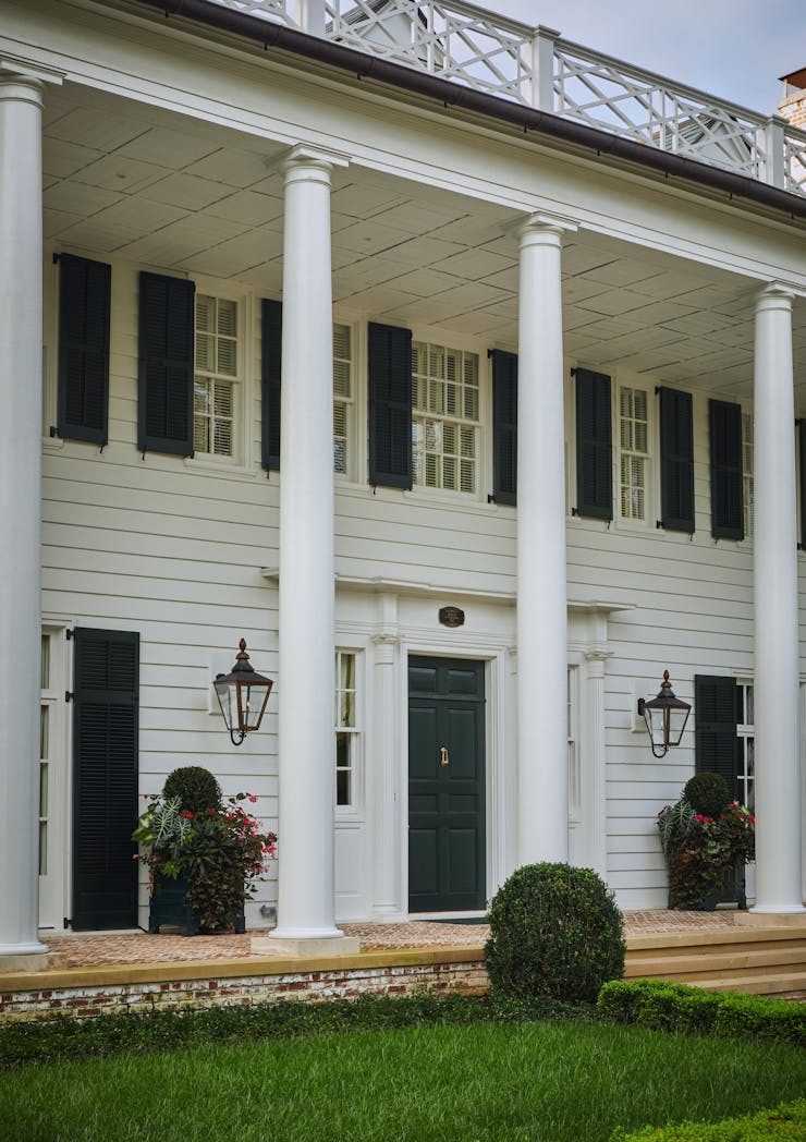 TS-Adams-Studio-Architects-Atlanta-Georgia-Legacy-Restored-Exterior-Entryway