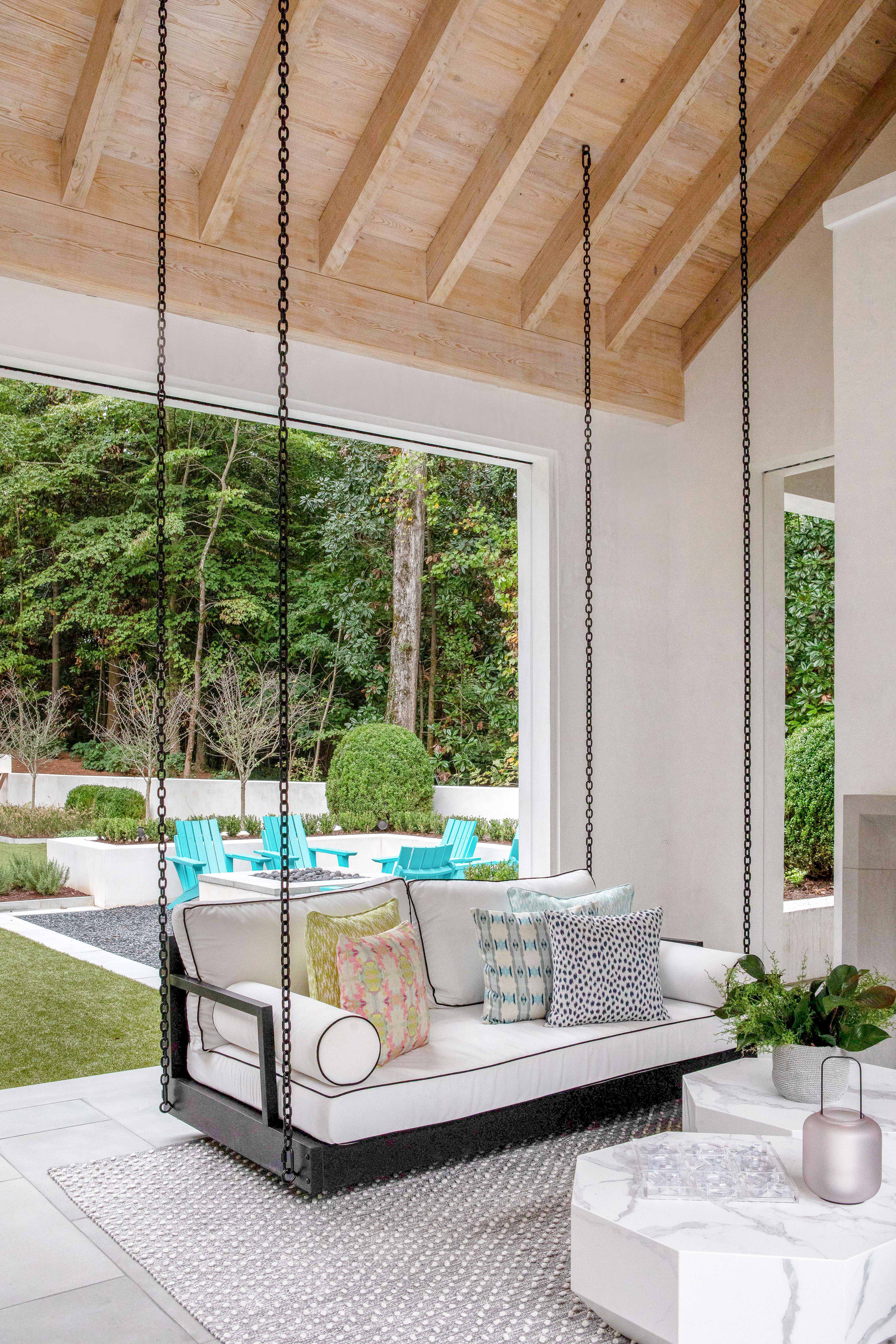 TS-Adams-Studio-Architects-Atlanta-Georgia-Modern-Manor-Interior-Bench-Swing