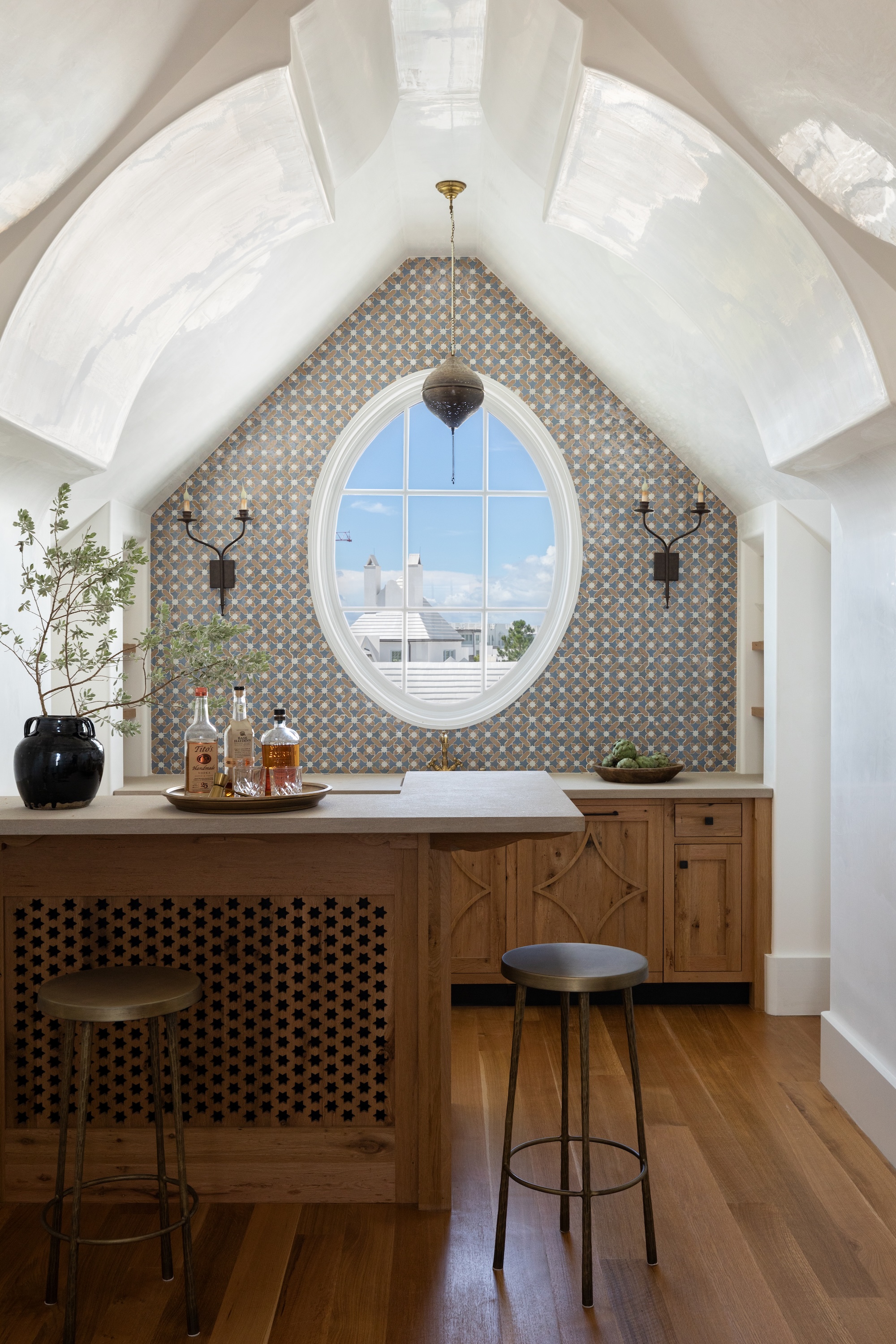 TS-Adams-Studio-Architects-Atlanta-Georgia-The-Oasis-Interior-Bar