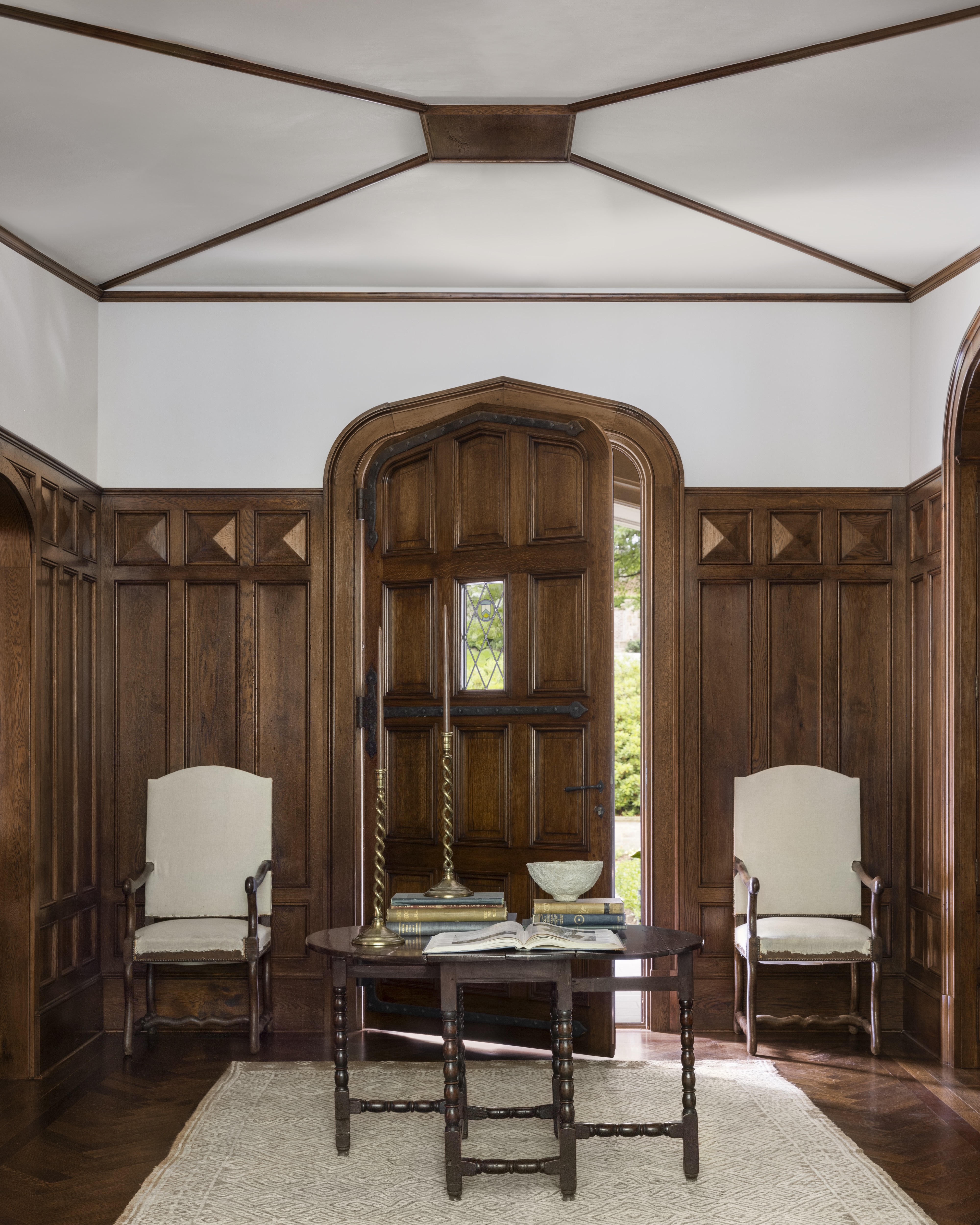 TS-Adams-Studio-Architects-Atlanta-Georgia-Stonecourt-Manor-Interior-Ceiling-Entryway