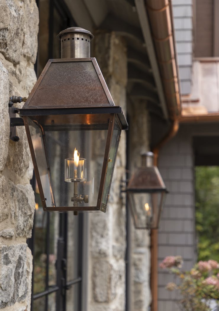 TS-Adams-Studio-Architects-Atlanta-Georgia-The-Overlook-Exterior-Lamp-Detail