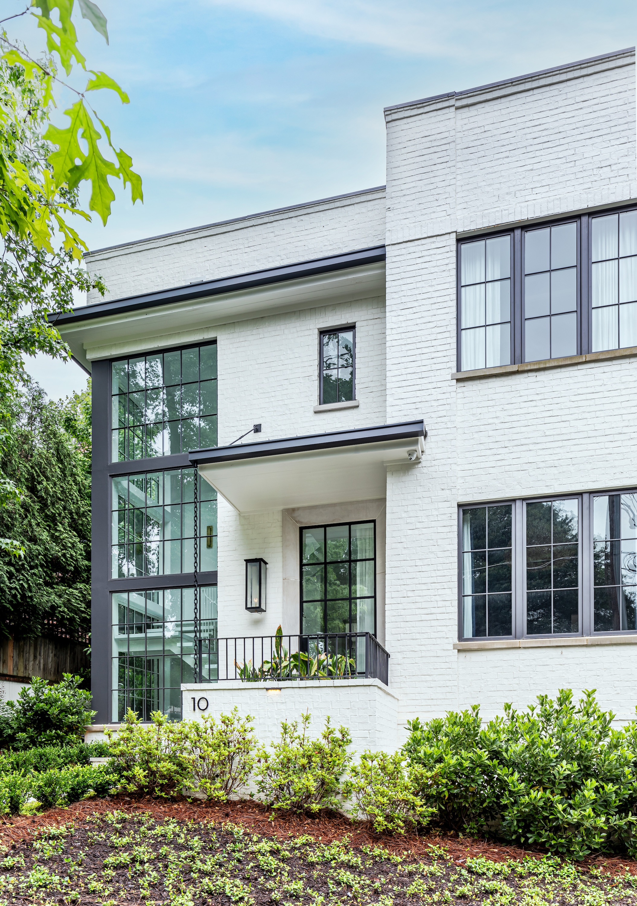 TS-Adams-Studio-Architects-Atlanta-Georgia-The-Padro-Front-Entryway