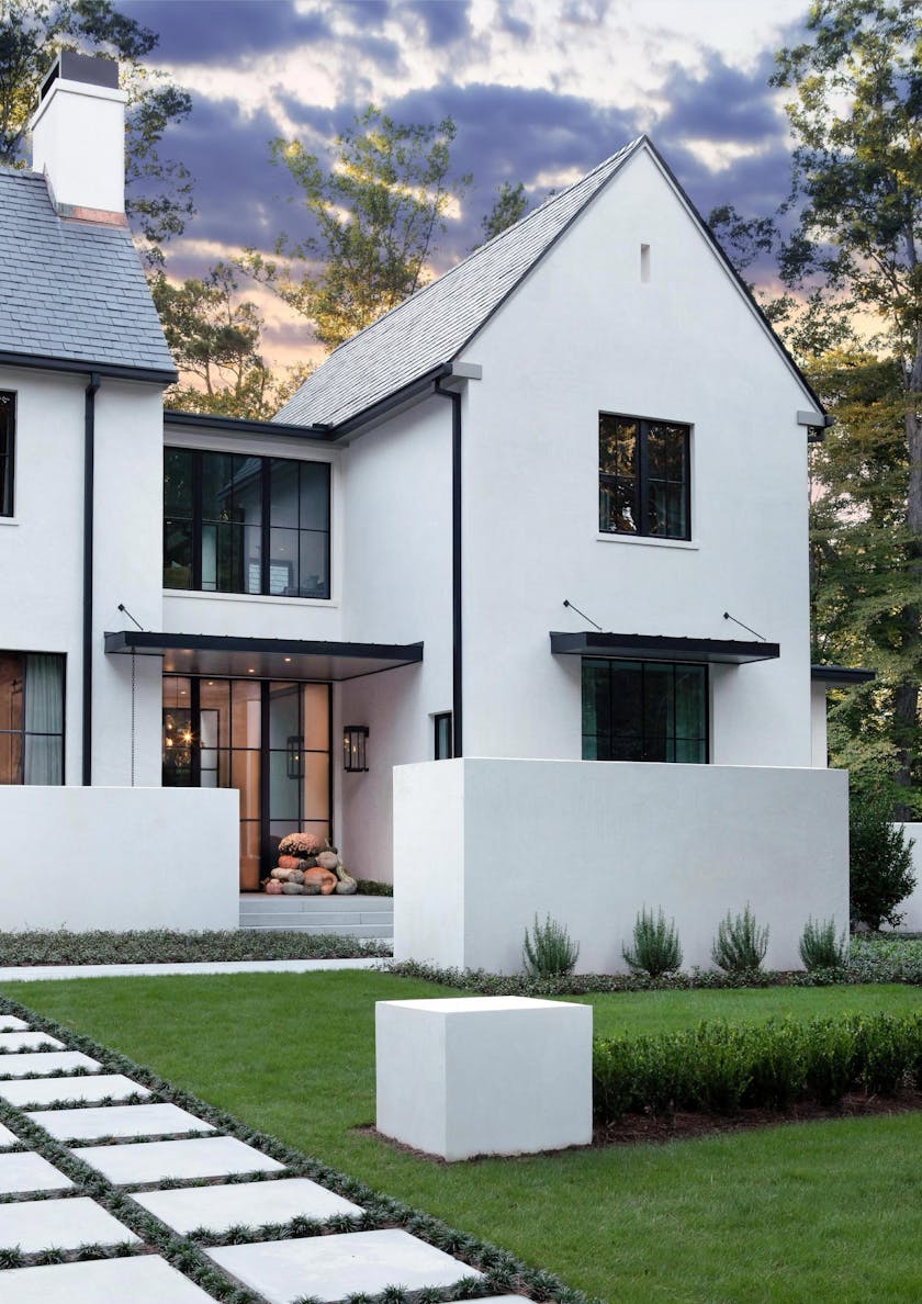 TS-Adams-Studio-Architects-Atlanta-Georgia-Modern-Manor-Exterior-Front-Path