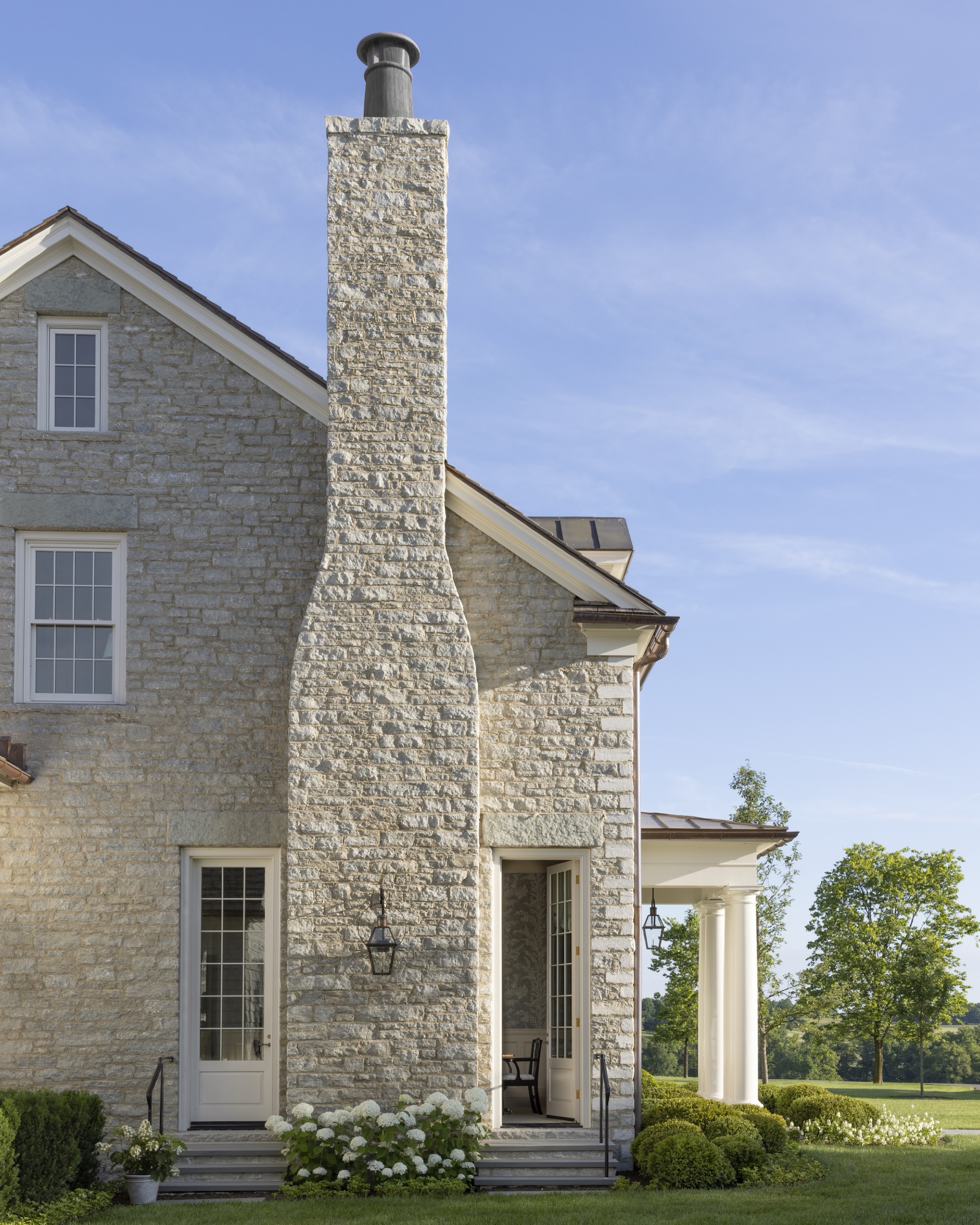 TS-Adams-Studio-Architects-Atlanta-Georgia-Seven-Stones-Farm-Exterior-Chimney