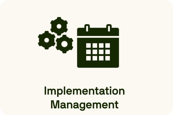 Icon representing implementation management with a calendar and gears, emphasizing project scheduling in procurement.