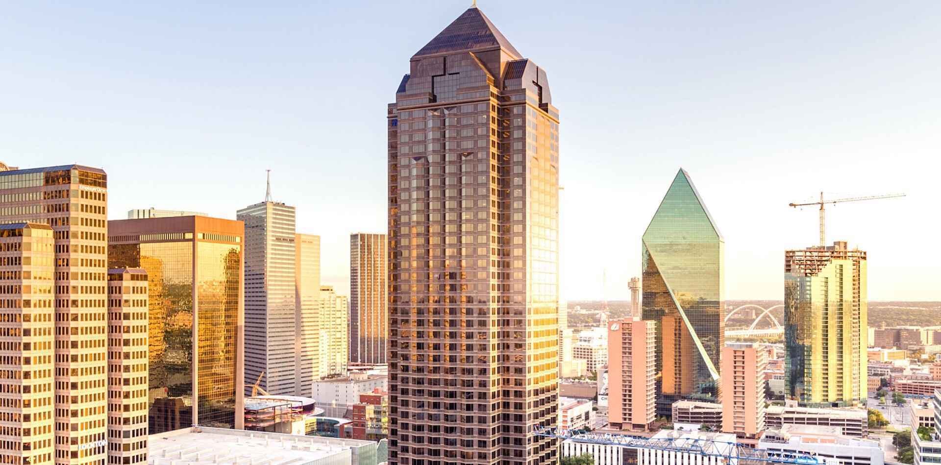 Trammell Crow Center Building