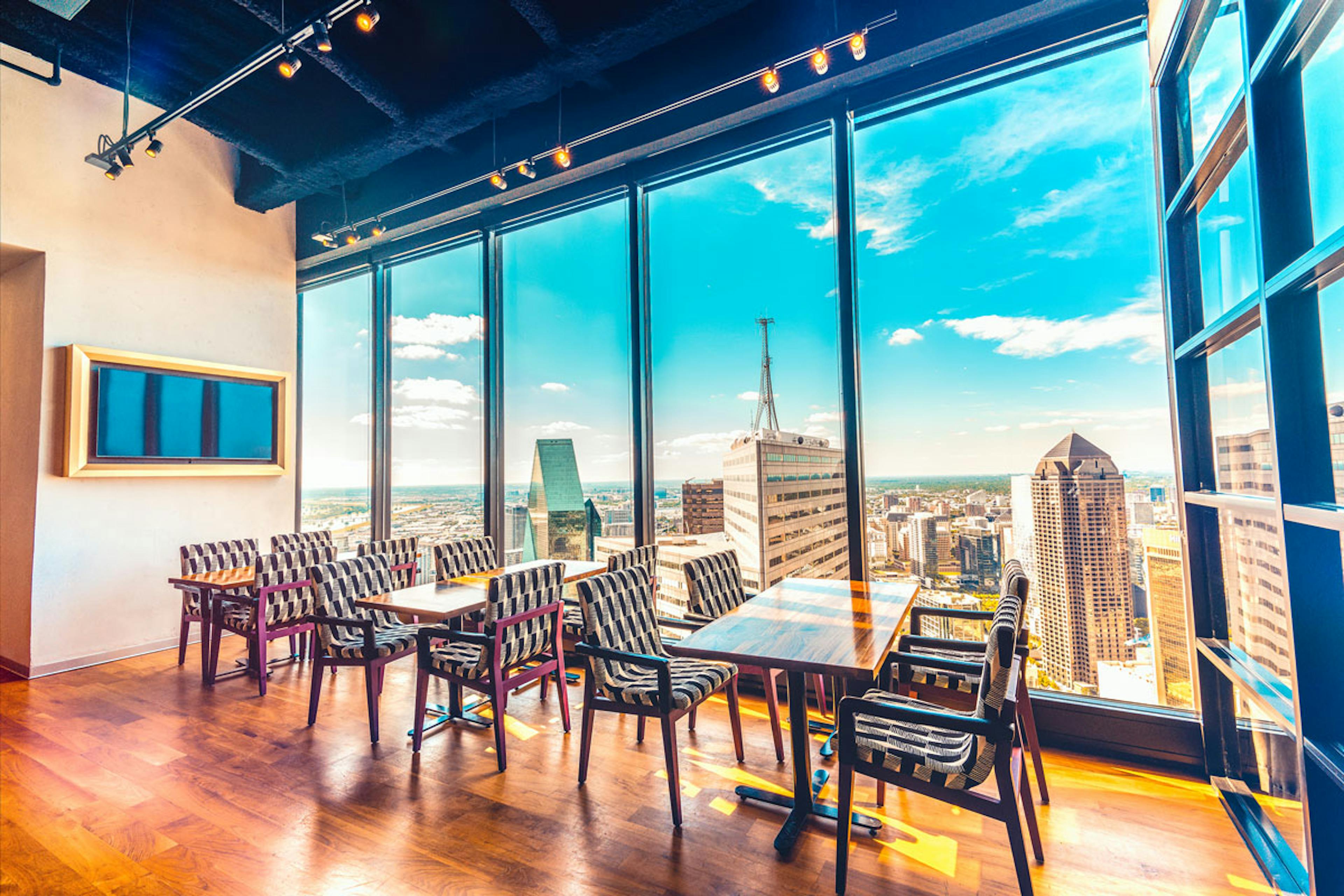 Tower Club Dining Area In Santander Tower 