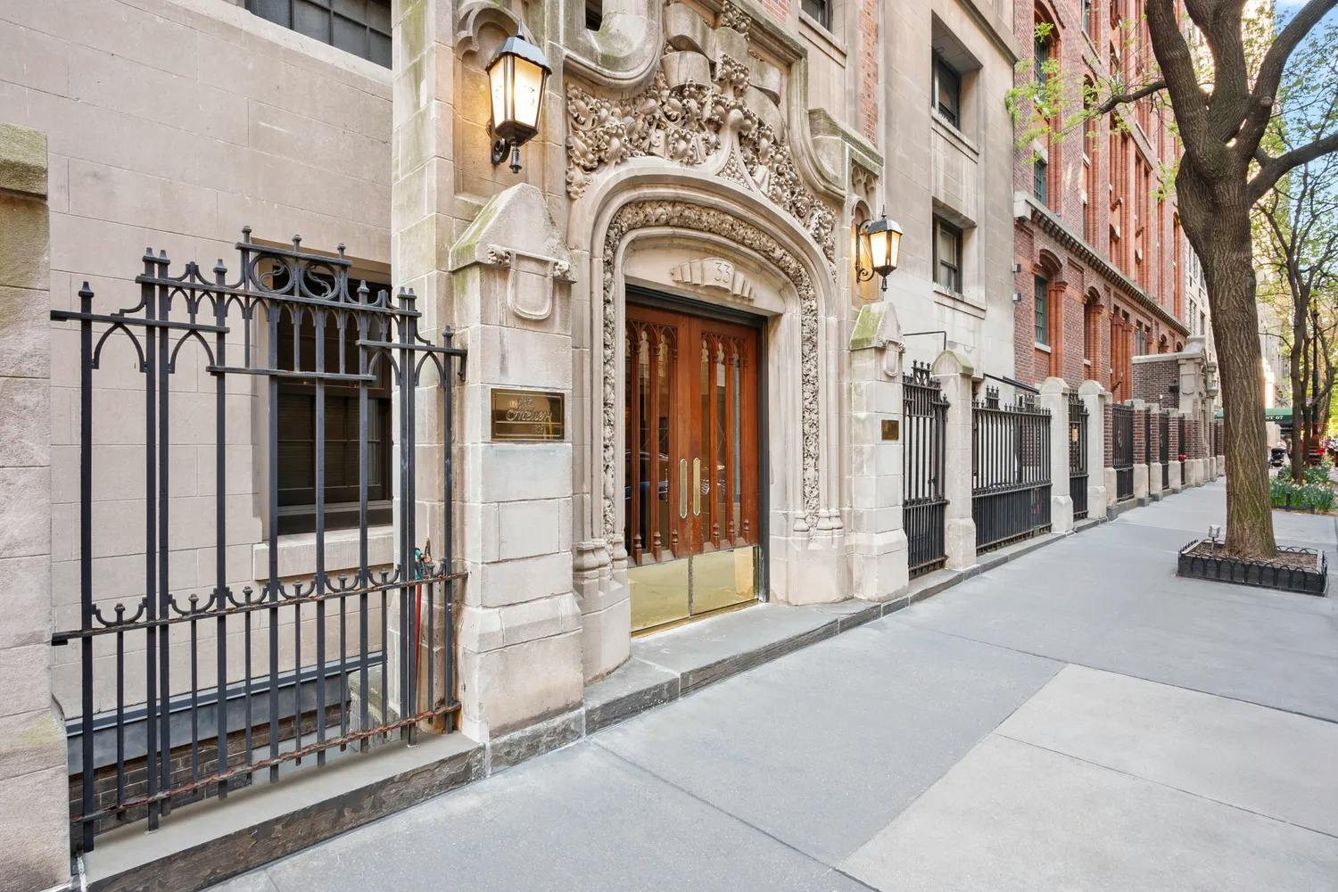 Metropolitan Tower Renovation