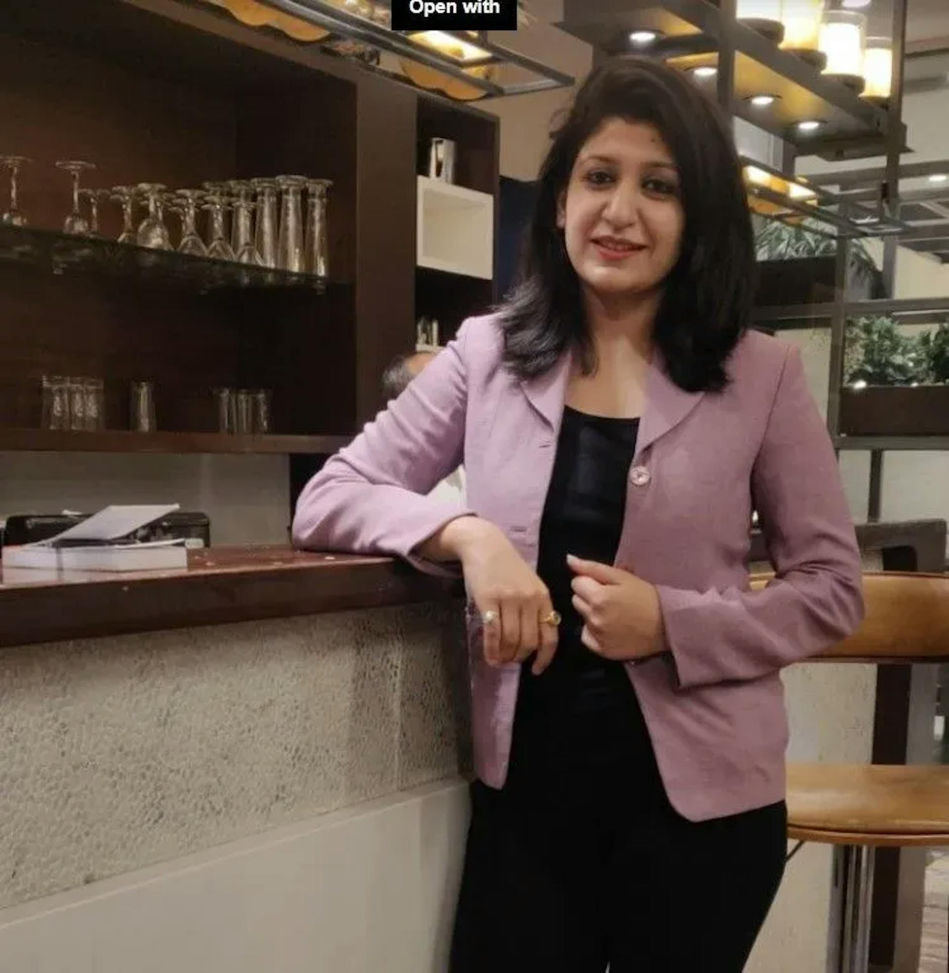 Radhika_Vyas