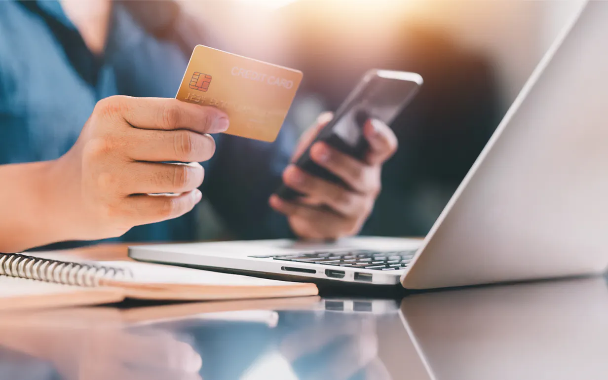 Personalization at Scale: How GenAI Elevates the Digital Shopping Experience