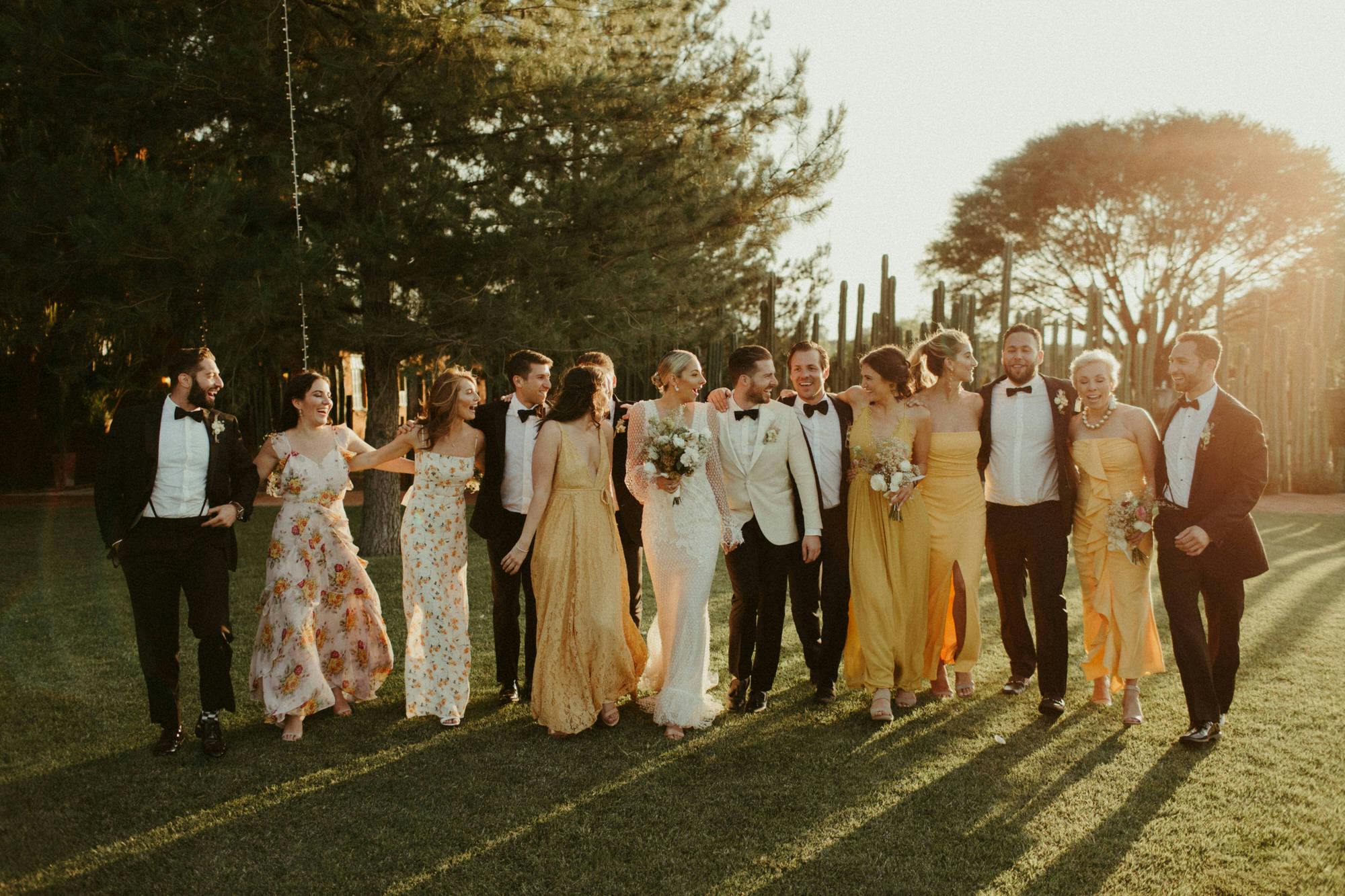 lifestyle bridal party pictures