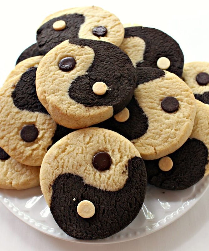 עוגיות בצורת יין יאנג