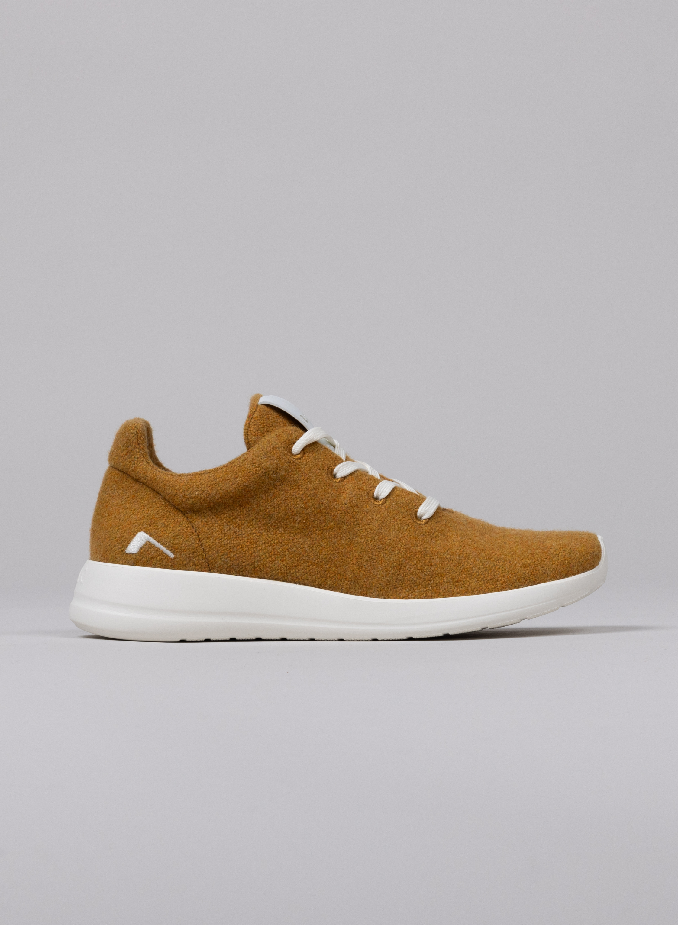 Vola women's sneaker Ocre in recycled wool