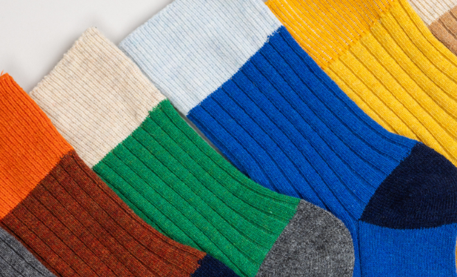 Vente éco-responsable d'accessoires en laine recyclée. - chaussette  en laine recyclée made in france