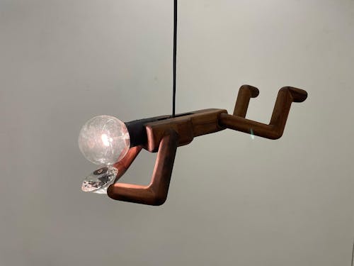 Jewel thief lamp